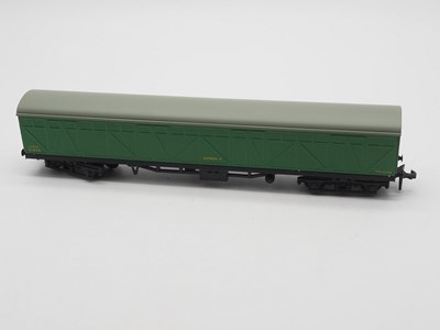 Lot 561 - A OO gauge 'HORNBY DUBLO NEVERWAZZA' by HORNBY...