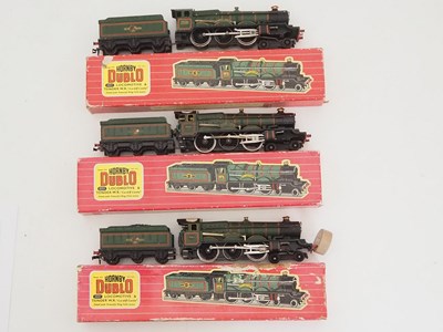 Lot 565 - A group of HORNBY DUBLO OO gauge 2-rail Castle...