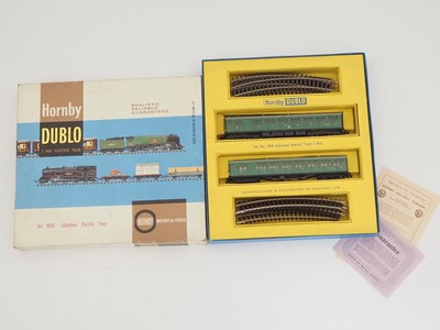 Lot 567 - A HORNBY DUBLO OO gauge 2050 2-rail Suburban...