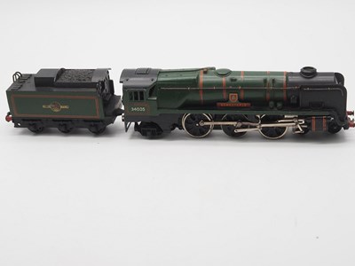 Lot 568 - A HORNBY DUBLO OO gauge 2035 2-rail Pullman...