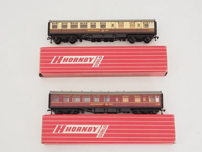 Lot 576 - A pair of late issue HORNBY DUBLO OO gauge...