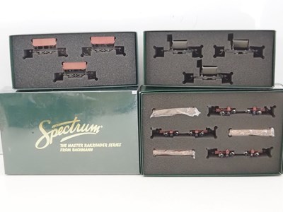 Lot 616 - A group of SPECTRUM On30 scale logging and...