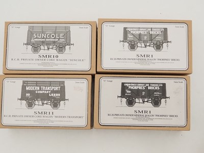 Lot 637 - A group of O gauge private owner wagons by...