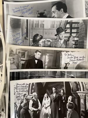 Lot 339 - A collection of male movie star autographs on...