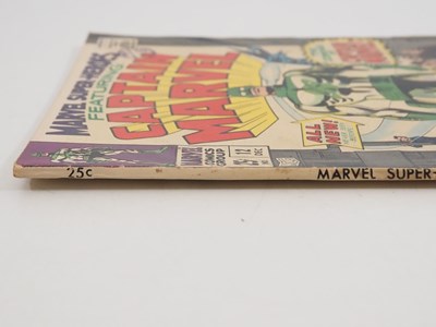Lot 10 - MARVEL SUPER HEROES: CAPTAIN MARVEL #12 (1967 -...