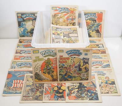 Lot 118 - 2000 AD PROG #301-304, 306-375, 377-418,...