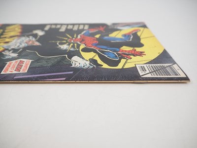 Lot 187 - AMAZING SPIDER-MAN #194 - (1979 - MARVEL) -...