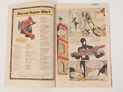 Lot 323 - AMAZING SPIDER-MAN #300 - (1988 - MARVEL) -...