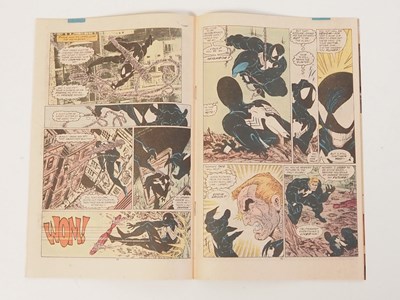 Lot 323 - AMAZING SPIDER-MAN #300 - (1988 - MARVEL) -...
