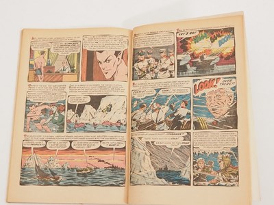 Lot 366 - MARVEL SUPER HEROES: CAPTAIN MARVEL #13 (1968 -...