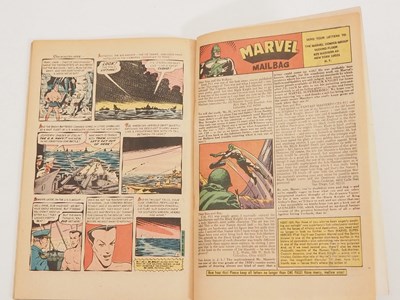 Lot 366 - MARVEL SUPER HEROES: CAPTAIN MARVEL #13 (1968 -...