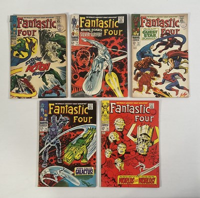 Lot 400 - FANTASTIC FOUR #71, 72, 73, 74, 75 (5 in Lot) -...