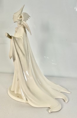 Lot 405 - WALT DISNEY CLASSICS COLLECTION - Sleeping...