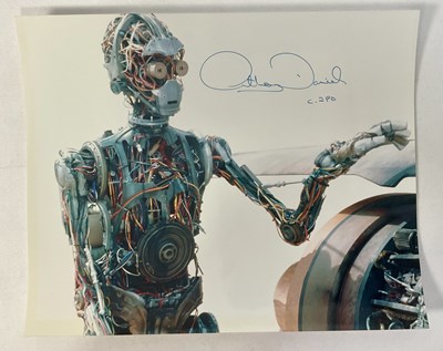 Lot 364 - STAR WARS - ANTHONY DANIELS AUTOGRAPH - An 8"...