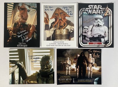 Lot 359 - A collection of STAR WARS Autographs on...