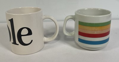 Lot 503 - APPLE COMPUTERS - Apple collectibles and...