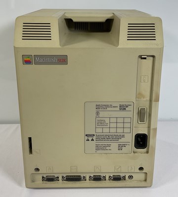 Lot 519 - APPLE COMPUTERS - An Apple Macintosh 512k...