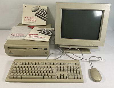 Lot 516 - APPLE COMPUTERS - A 1994 Apple Macintosh...