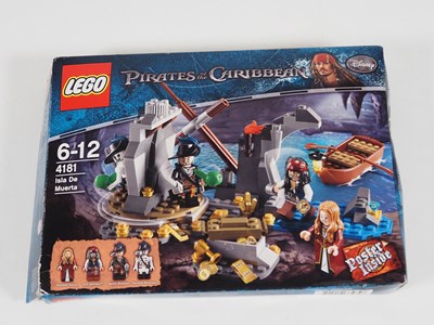 Lot 6 - LEGO 4181 - Pirates of the Caribbean - On...