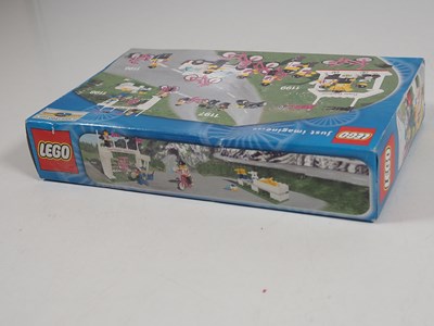 Lot 23 - LEGO 1198 - 'Telekom Cyclists and Service Crew'...