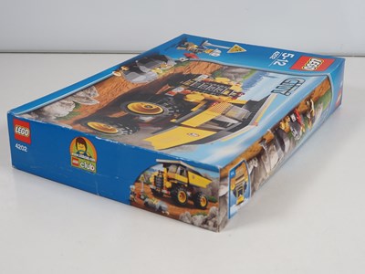 Lot 27 - LEGO CITY 4202 - 'Mining Truck' - appears...