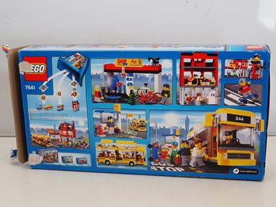 Lot 31 - LEGO 7641 - City Corner - Appears complete in...