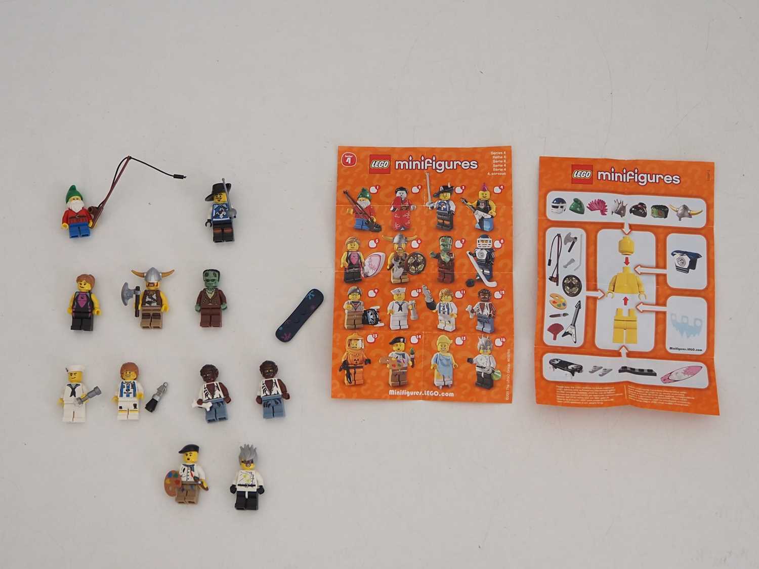 Lot 34 - LEGO - A mixed box of Lego pieces to include...