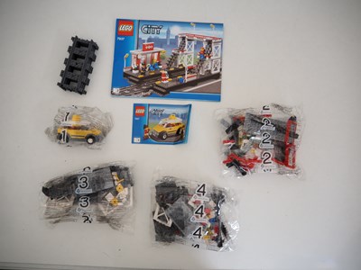 Lot 35 - LEGO CITY 7937 - Train Station - appears...
