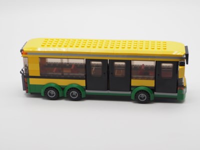 Lot 37 - LEGO CITY 60154 - Bus Station - Appears...