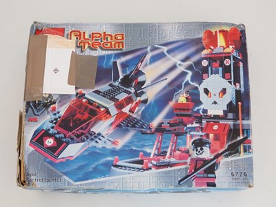 Lot 53 - LEGO ALPHA TEAM 6776 - Ogel Control Centre -...