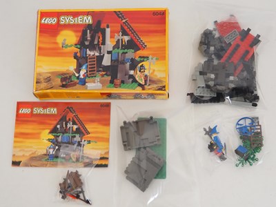 Lot 61 - LEGO SYSTEM 6048 - Castle - Dragon Knights -...