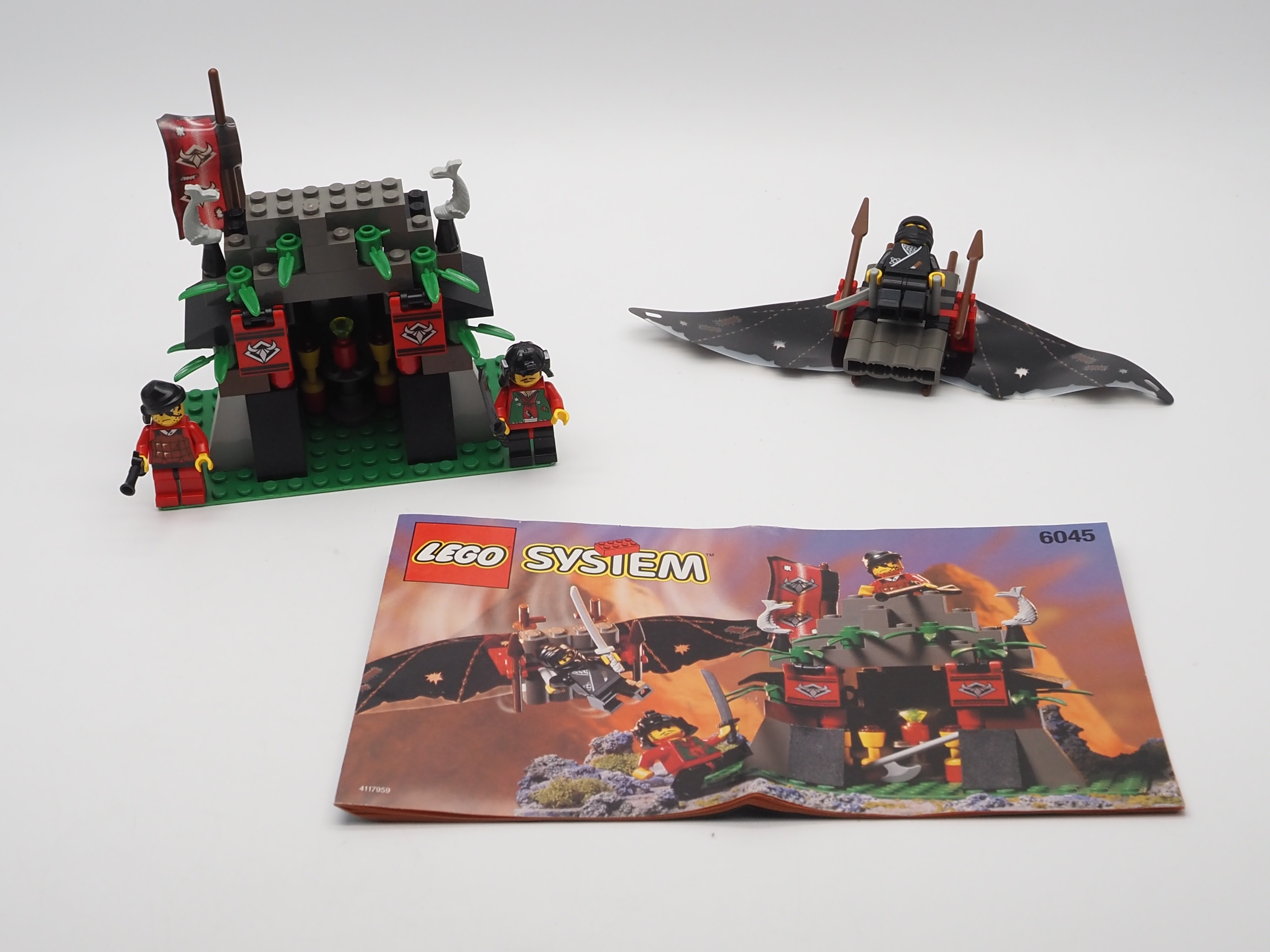 戒 LEGO 6045 Ninja Surprise Instructions and Parts List