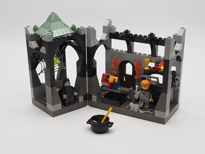 Lot 83 - LEGO HARRY POTTER 4705 - Philosopher's Stone...