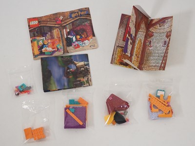 Lot 88 - LEGO HARRY POTTER 4722 - Philosopher's Stone -...