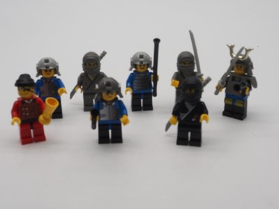Lot 92 - LEGO SYSTEM NINJA 6093 - Castle - Flying Ninja...