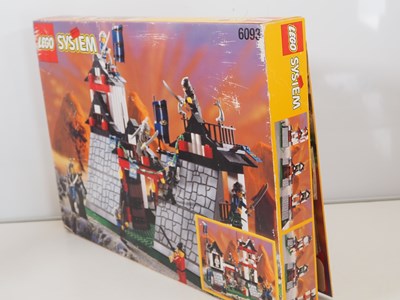 Lot 92 - LEGO SYSTEM NINJA 6093 - Castle - Flying Ninja...