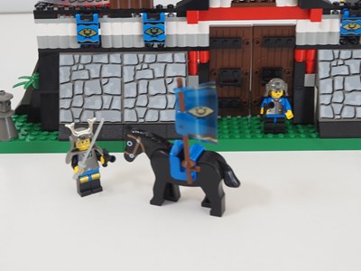Lot 92 - LEGO SYSTEM NINJA 6093 - Castle - Flying Ninja...
