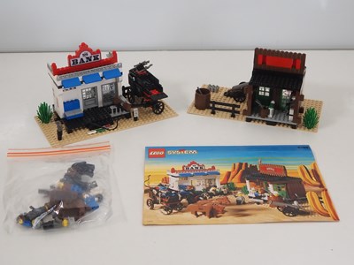 Lot 97 - LEGO SYSTEM WESTERN 6765 - Gold City Junction -...