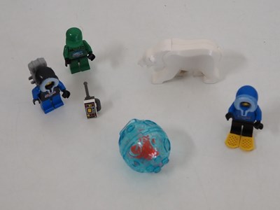 Lot 113 - LEGO ARTIC 6573 - Arctic Expedition together...