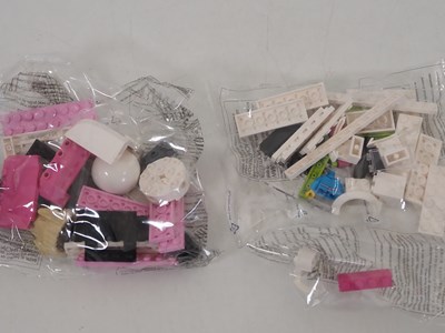 Lot 120 - LEGO THE LEGO MOVIE 70804 - Ice Cream Machine -...
