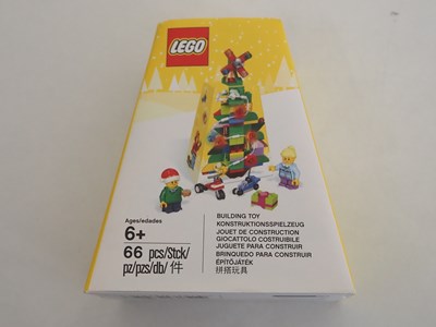 Lot 121 - LEGO - A group of seasonal items from...