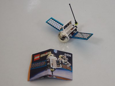 Lot 129 - LEGO SYSTEM SPACE - A group of three sets...