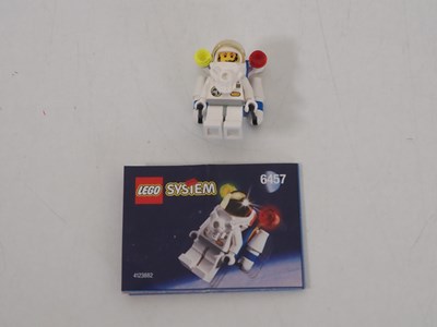 Lot 129 - LEGO SYSTEM SPACE - A group of three sets...