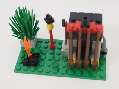 Lot 139 - LEGO SYSTEM PIRATES 6246 - Crocodile Cage -...
