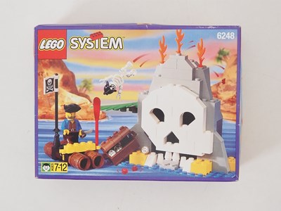 Lot 147 - LEGO SYSTEM PIRATES 6248 - Volcano Island -...