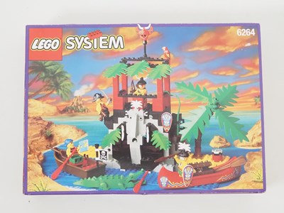 Lot 149 - LEGO SYSTEM PIRATES 6264 - Forbidden Cove -...