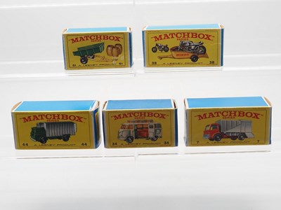 Lot 62 - A group of MATCHBOX 1-75 series regular wheels...