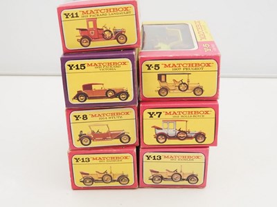 Lot 98 - A group of vintage MATCHBOX MODELS OF...