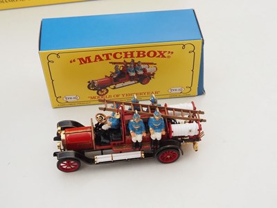 Lot 102 - A group of MATCHBOX modern MODELS OF...