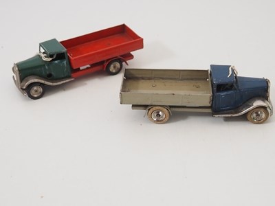 Lot 185 - A group of boxed and unboxed TRIANG MINIC...